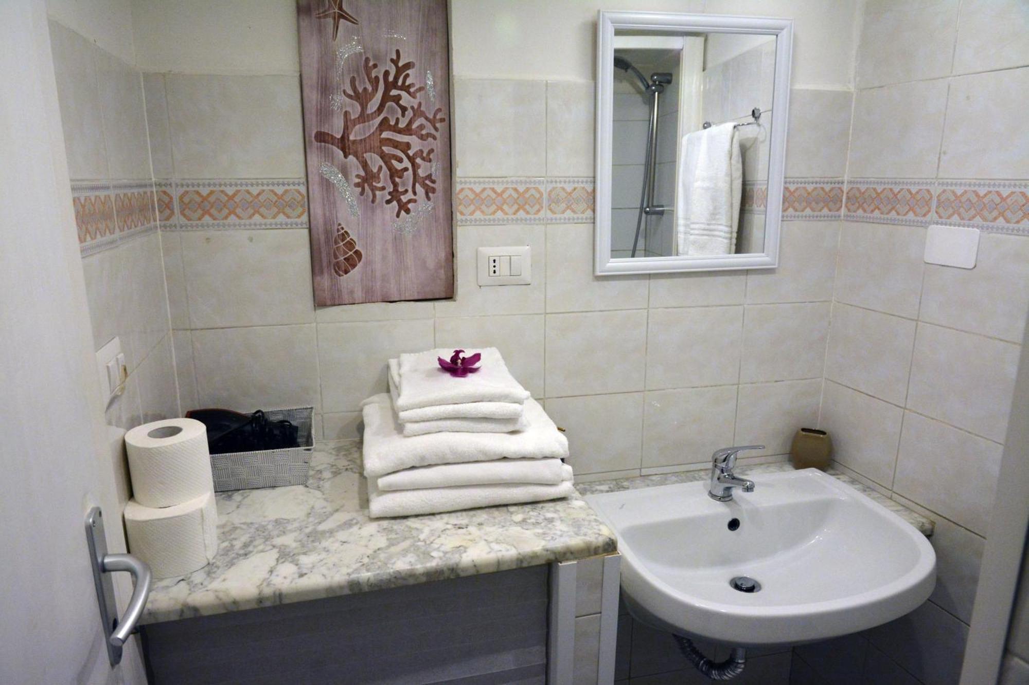 Charme De Rome Vatican Apartment ภายนอก รูปภาพ